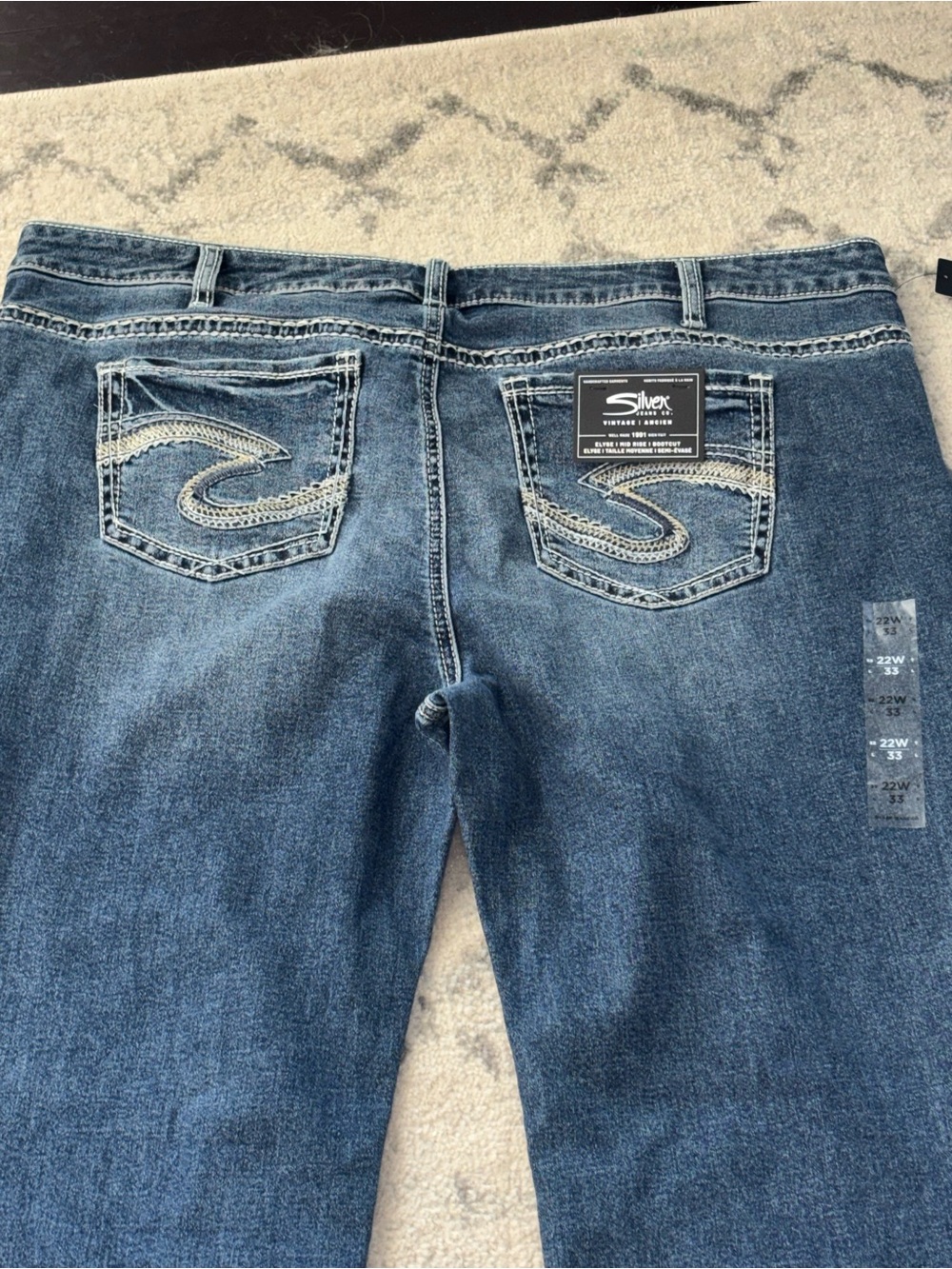 Silver Jeans “Elyse” Boot cut NWT - Picture 6 of 11